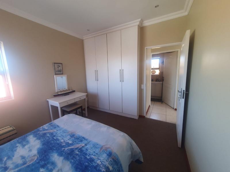 4 Bedroom Property for Sale in Franskraal Western Cape